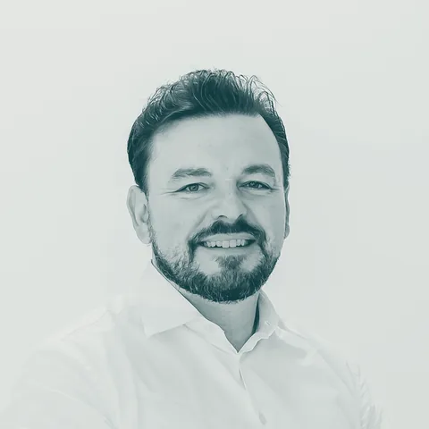 Gustavo Karsten sorrindo